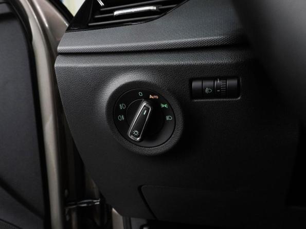 Skoda Rapid II с пробегом 2022 года, цена 2 349 000 рублей, 12774 км, лифтбек, Автокод Объявления