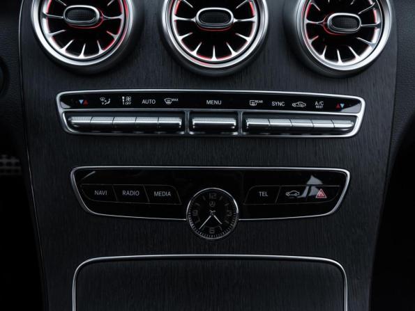 Mercedes-Benz C-Класс IV (W205) Рестайлинг с пробегом 2018 года, цена 2 650 000 рублей, 164866 км, седан, Автокод Объявления