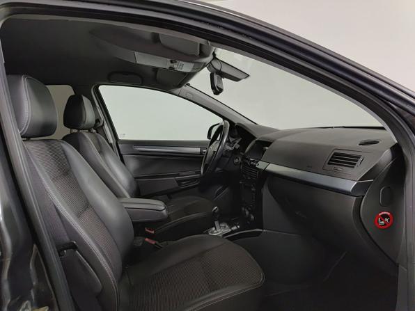 Opel Astra H Рестайлинг с пробегом 2012 года, цена 465 000 рублей, 253430 км, хэтчбек, Автокод Объявления
