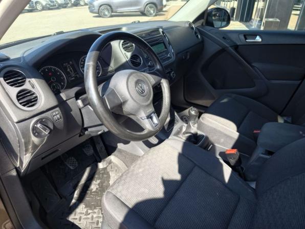 Volkswagen Tiguan I Рестайлинг с пробегом 2014 года, цена 1 205 800 рублей, 110281 км, внедорожник, Автокод Объявления