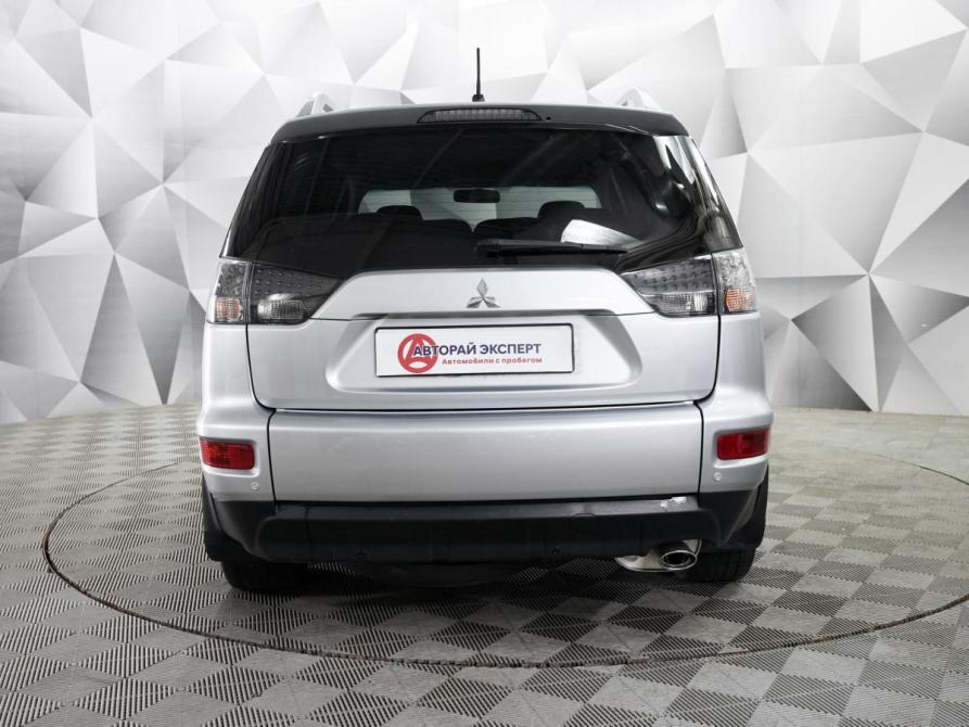 Mitsubishi Outlander II Рестайлинг Ульяновск  - изображение 4