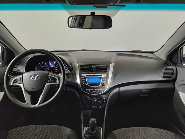 Hyundai Solaris I с пробегом 2014 года, цена 820 000 рублей, 158374 км, хэтчбек, Автокод Объявления