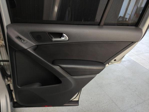 Volkswagen Tiguan I с пробегом 2010 года, цена 1 165 000 рублей, 223115 км, внедорожник, Автокод Объявления