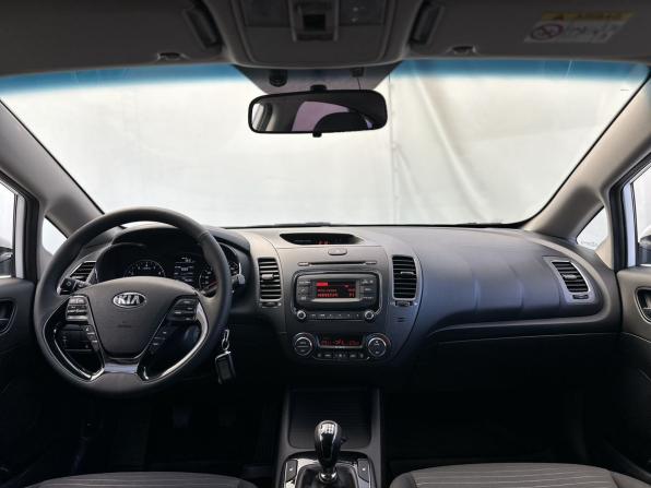 Kia Cerato III Рестайлинг (Classic) с пробегом 2017 года, цена 1 370 000 рублей, 75214 км, седан, Автокод Объявления