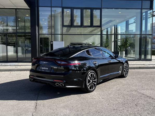 Kia Stinger I с пробегом 2018 года, цена 2 590 000 рублей, 76144 км, лифтбек, Автокод Объявления