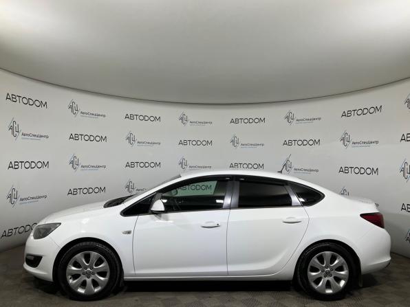 Opel Astra J Рестайлинг с пробегом 2013 года, цена 749 000 рублей, 184807 км, седан, Автокод Объявления