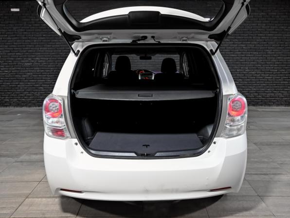 Toyota Verso I с пробегом 2011 года, цена 1 150 000 рублей, 210021 км, компактвэн, Автокод Объявления