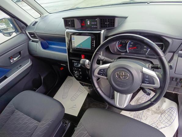 Toyota Roomy I с пробегом 2018 года, цена 1 199 000 рублей, 130125 км, минивэн, Автокод Объявления