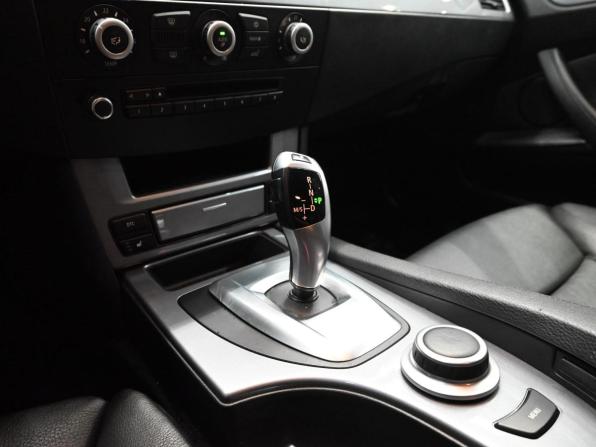 BMW 5 серии V (E60/E61) Рестайлинг с пробегом 2007 года, цена 1 325 000 рублей, 237132 км, седан, Автокод Объявления