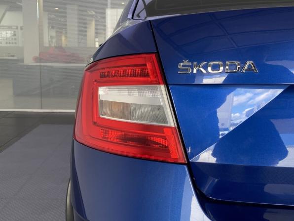 Skoda Octavia III (A7) Рестайлинг с пробегом 2018 года, цена 1 890 000 рублей, 145001 км, лифтбек, Автокод Объявления
