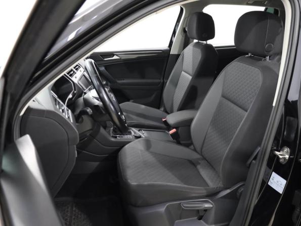 Volkswagen Tiguan II с пробегом 2017 года, цена 2 650 000 рублей, 172116 км, внедорожник, Автокод Объявления