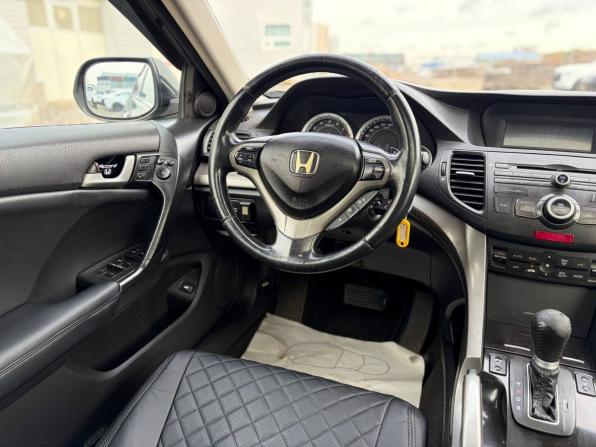 Honda Accord VIII с пробегом 2008 года, цена 840 000 рублей, 122000 км, седан, Автокод Объявления