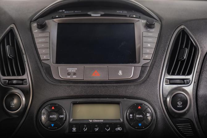 Hyundai ix35 I Рестайлинг с пробегом 2014 года, цена 1 259 000 рублей, 141000 км, внедорожник, Автокод Объявления