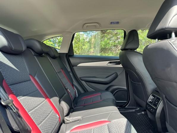 Haval F7 I Рестайлинг с пробегом 2022 года, цена 1 849 000 рублей, 84916 км, внедорожник, Автокод Объявления