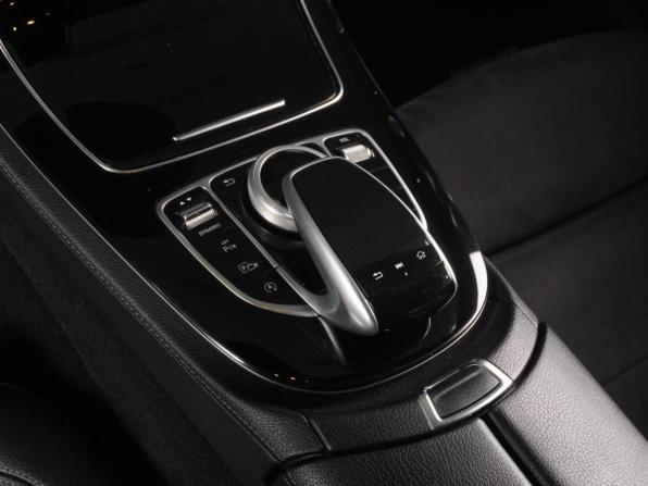 Mercedes-Benz E-Класс V (W213 S213 C238) с пробегом 2017 года, цена 3 515 000 рублей, 170470 км, седан, Автокод Объявления