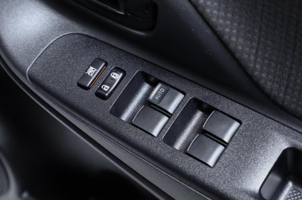 Toyota Vitz III (XP130) Рестайлинг 2 Новосибирск  - изображение 16