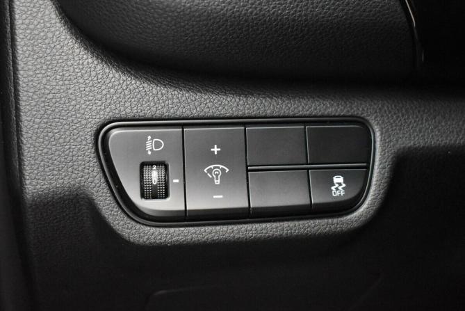 Kia Seltos I с пробегом 2022 года, цена 2 300 000 рублей, 93186 км, внедорожник, Автокод Объявления