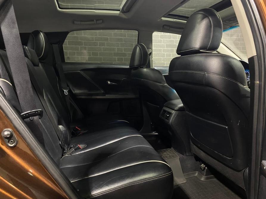 Toyota Venza I Рестайлинг Челябинск  - изображение 11