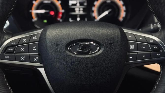 Lada (ВАЗ) Vesta I Рестайлинг (NG) с пробегом 2024 года, цена 1 474 000 рублей, 2500 км, универсал, Автокод Объявления