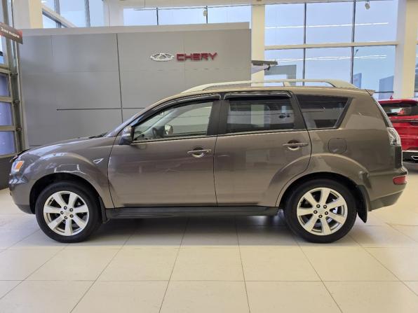 Mitsubishi Outlander II Рестайлинг с пробегом 2010 года, цена 999 000 рублей, 223680 км, внедорожник, Автокод Объявления