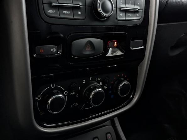 Renault Duster I с пробегом 2015 года, цена 1 250 000 рублей, 116283 км, внедорожник, Автокод Объявления