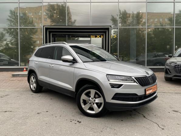 Skoda Karoq I с пробегом 2021 года, цена 2 399 000 рублей, 48644 км, внедорожник, Автокод Объявления