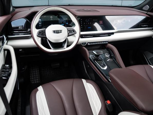 Geely Monjaro I с пробегом 2023 года, цена 3 100 000 рублей, 61220 км, внедорожник, Автокод Объявления