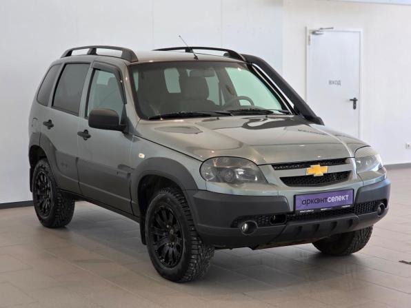 Chevrolet Niva I Рестайлинг с пробегом 2019 года, цена 880 000 рублей, 80240 км, внедорожник, Автокод Объявления