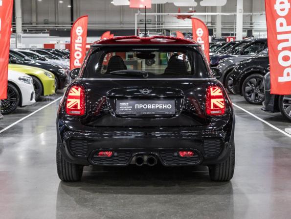 Mini Hatch III (F55/F56) Рестайлинг с пробегом 2019 года, цена 2 780 000 рублей, 54711 км, хэтчбек, Автокод Объявления