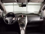 Toyota Auris I Кемерово  - изображение 29