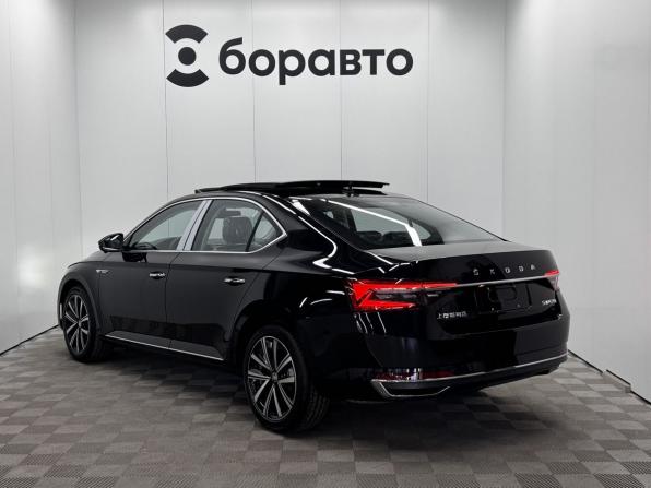 Skoda Superb III Рестайлинг с пробегом 2025 года, цена 3 170 000 рублей, 63 км, лифтбек, Автокод Объявления