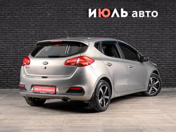 Kia Ceed II с пробегом 2013 года, цена 1 200 000 рублей, 146190 км, универсал, Автокод Объявления