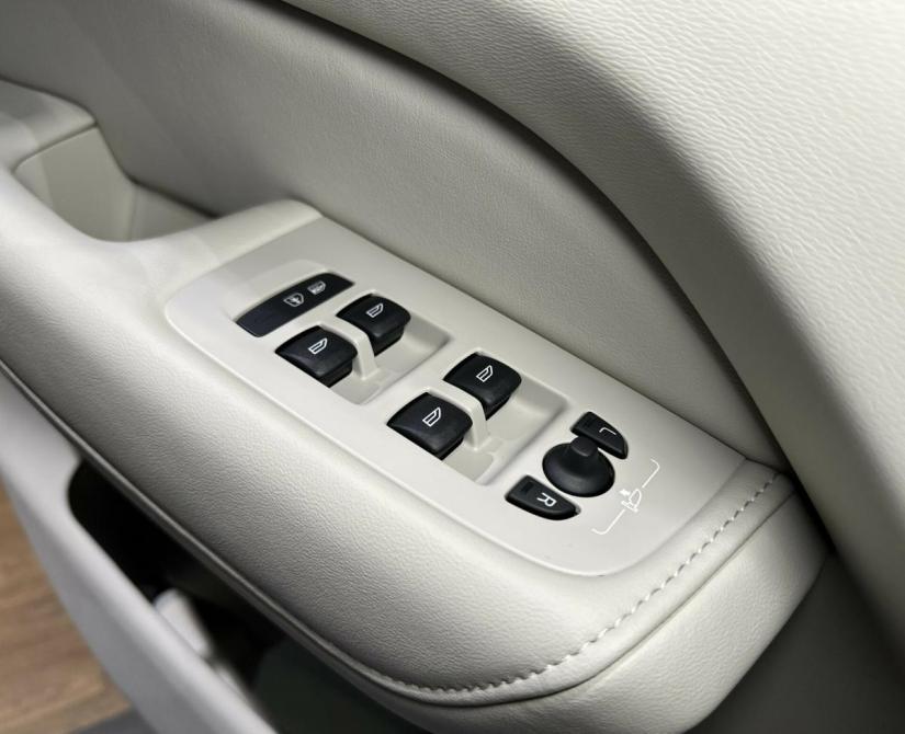 Volvo XC60 II Рестайлинг 2 Москва  - изображение 14