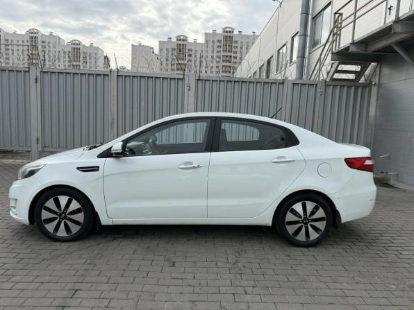 Kia Rio III с пробегом 2015 года, цена 1 149 000 рублей, 126365 км, седан, Автокод Объявления