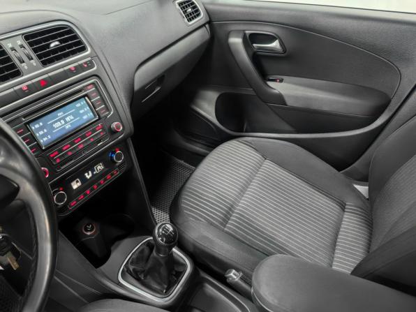 Volkswagen Polo V с пробегом 2013 года, цена 599 000 рублей, 192013 км, седан, Автокод Объявления