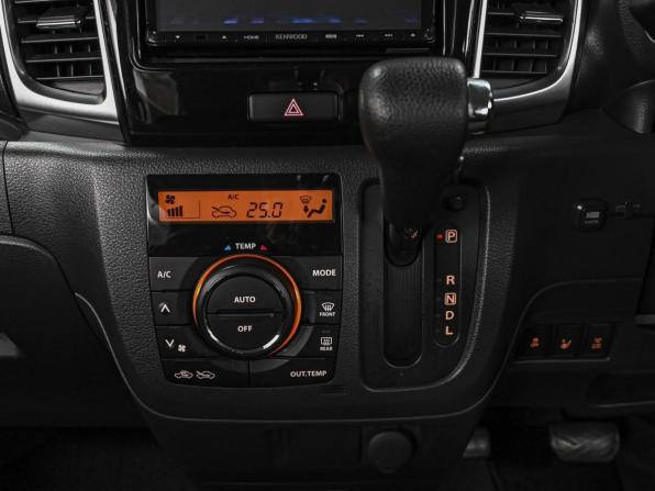 Mazda Flair Wagon II Рестайлинг с пробегом 2016 года, цена 875 000 рублей, 105892 км, микровэн, Автокод Объявления