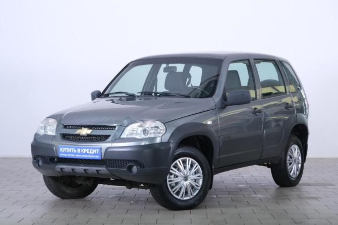 Chevrolet Niva I Рестайлинг с пробегом 2018 года, цена 669 000 рублей, 91845 км, внедорожник, Автокод Объявления