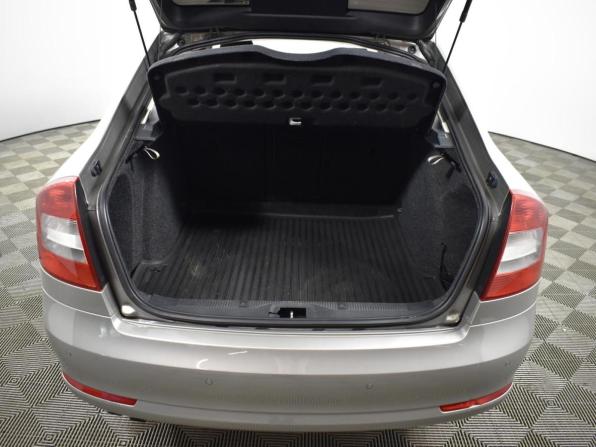 Skoda Octavia II (A5) Рестайлинг с пробегом 2011 года, цена 669 100 рублей, 268741 км, лифтбек, Автокод Объявления