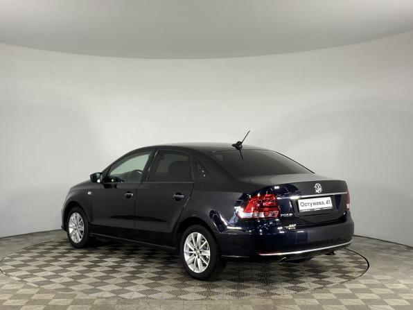 Volkswagen Polo V Рестайлинг с пробегом 2018 года, цена 1 050 000 рублей, 129258 км, седан, Автокод Объявления