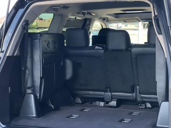 Lexus LX III Рестайлинг 2 с пробегом 2016 года, цена 5 449 000 рублей, 219620 км, внедорожник, Автокод Объявления