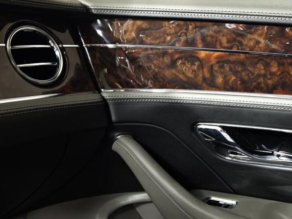 Bentley Flying Spur III с пробегом 2020 года, цена 16 900 000 рублей, 37033 км, седан, Автокод Объявления