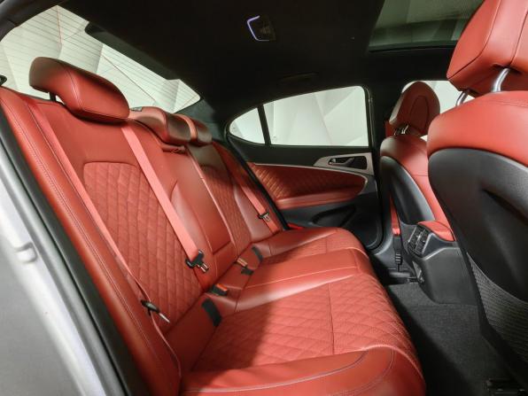 Genesis G70 I Рестайлинг с пробегом 2020 года, цена 4 323 900 рублей, 32252 км, седан, Автокод Объявления