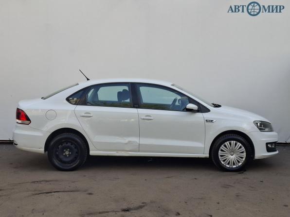 Volkswagen Polo V Рестайлинг с пробегом 2016 года, цена 1 000 000 рублей, 66944 км, седан, Автокод Объявления