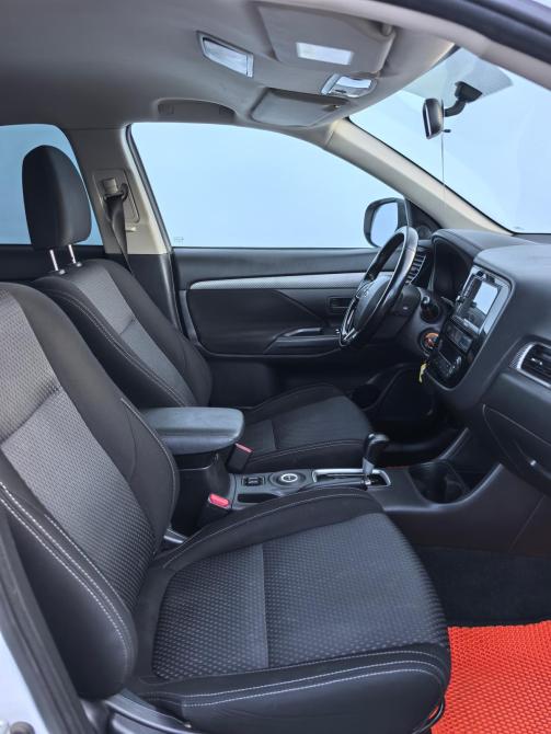 Mitsubishi Outlander III Рестайлинг 2 Санкт-Петербург  - изображение 22