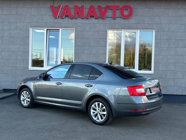 Skoda Octavia III (A7) Рестайлинг с пробегом 2018 года, цена 1 670 000 рублей, 141893 км, лифтбек, Автокод Объявления
