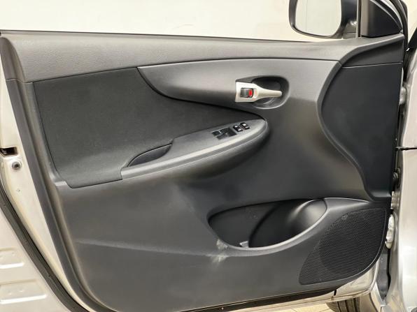 Toyota Corolla X (E140 E150) Рестайлинг с пробегом 2012 года, цена 1 019 500 рублей, 124000 км, седан, Автокод Объявления
