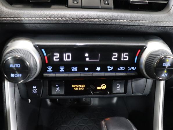 Toyota RAV4 V (XA50) с пробегом 2020 года, цена 3 790 000 рублей, 60418 км, внедорожник, Автокод Объявления