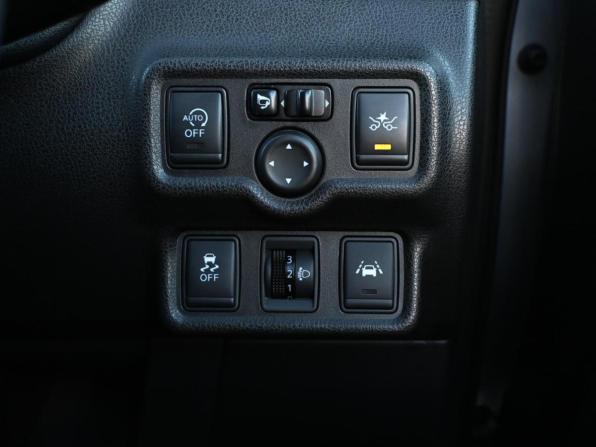 Nissan Note II с пробегом 2015 года, цена 749 000 рублей, 167846 км, хэтчбек, Автокод Объявления