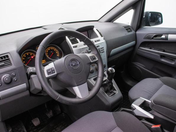 Opel Zafira B Рестайлинг с пробегом 2010 года, цена 745 000 рублей, 168576 км, компактвэн, Автокод Объявления