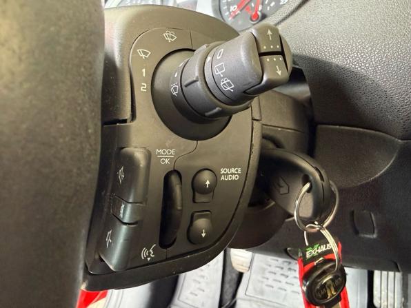 Renault Clio III с пробегом 2007 года, цена 425 000 рублей, 244000 км, хэтчбек, Автокод Объявления